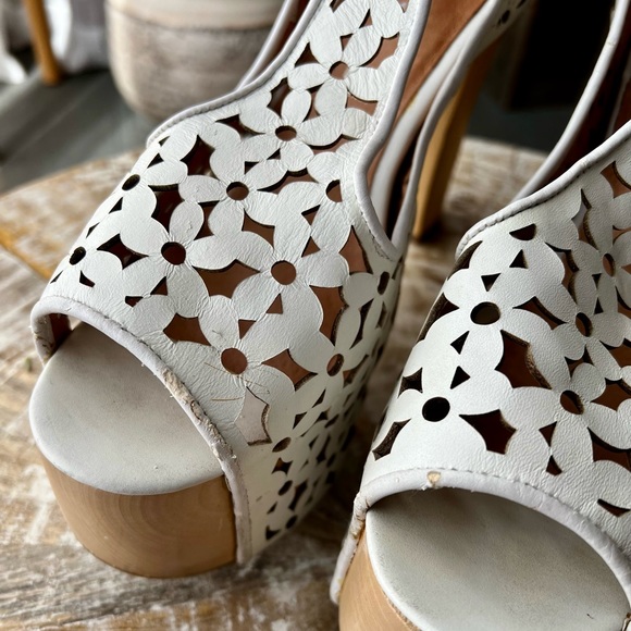 RARE-VINTAGE Jeffery Campbell Foxy Daisy - Picture 3 of 9